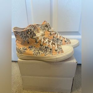 Converse Tiger High Tops, Women Size 6, Excellent Condition